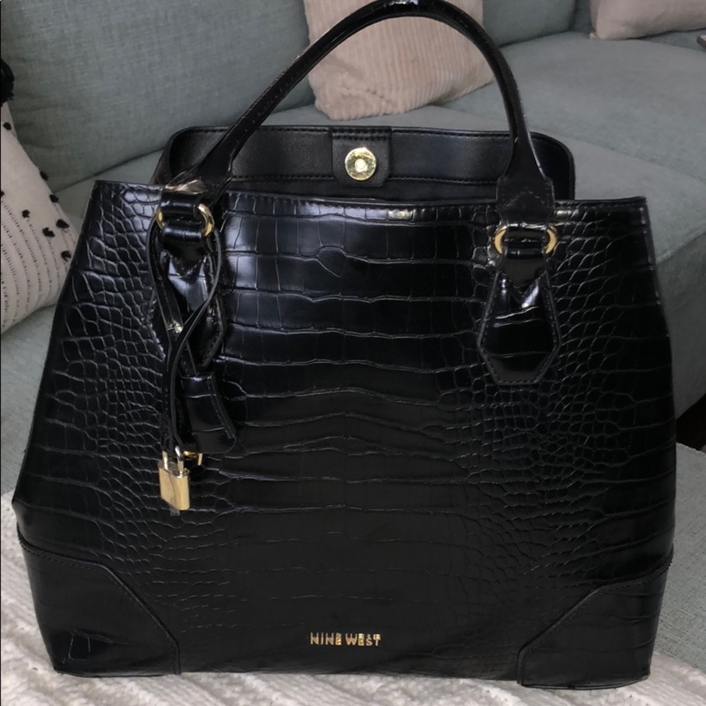 Nine West shoulder bag